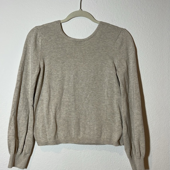 Vetta Organic Cotton Wrap Sweater - Picture 10 of 14